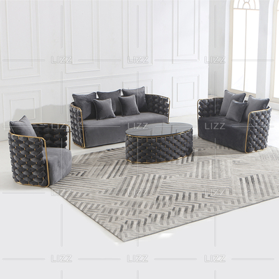 Sofá de tecido francês com mesa